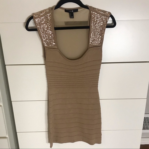 Forever 21 Dresses & Skirts - ✨Sexy body con dress!
